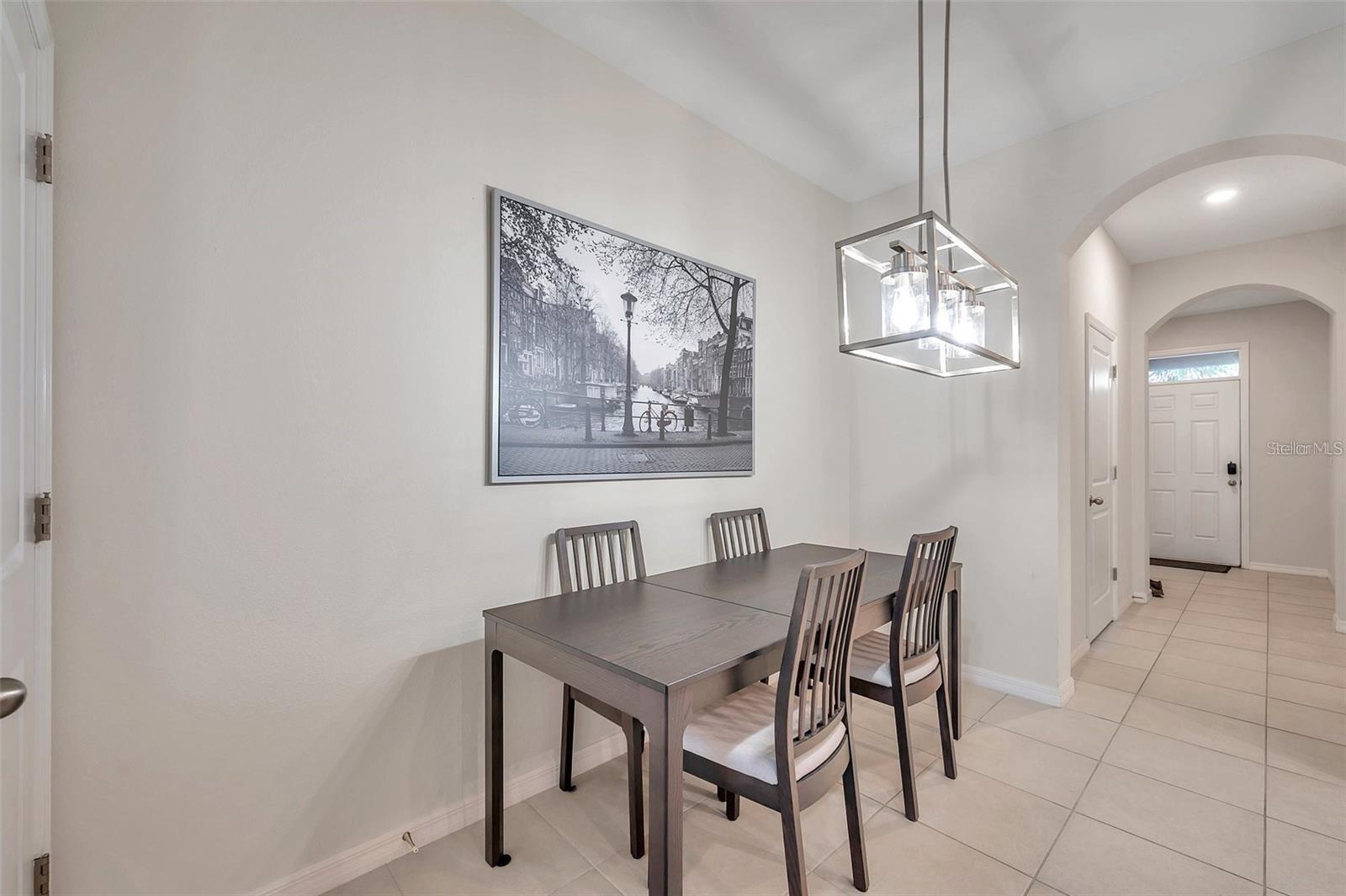 Image 21 of 54 For 3828 Vignoble Lane