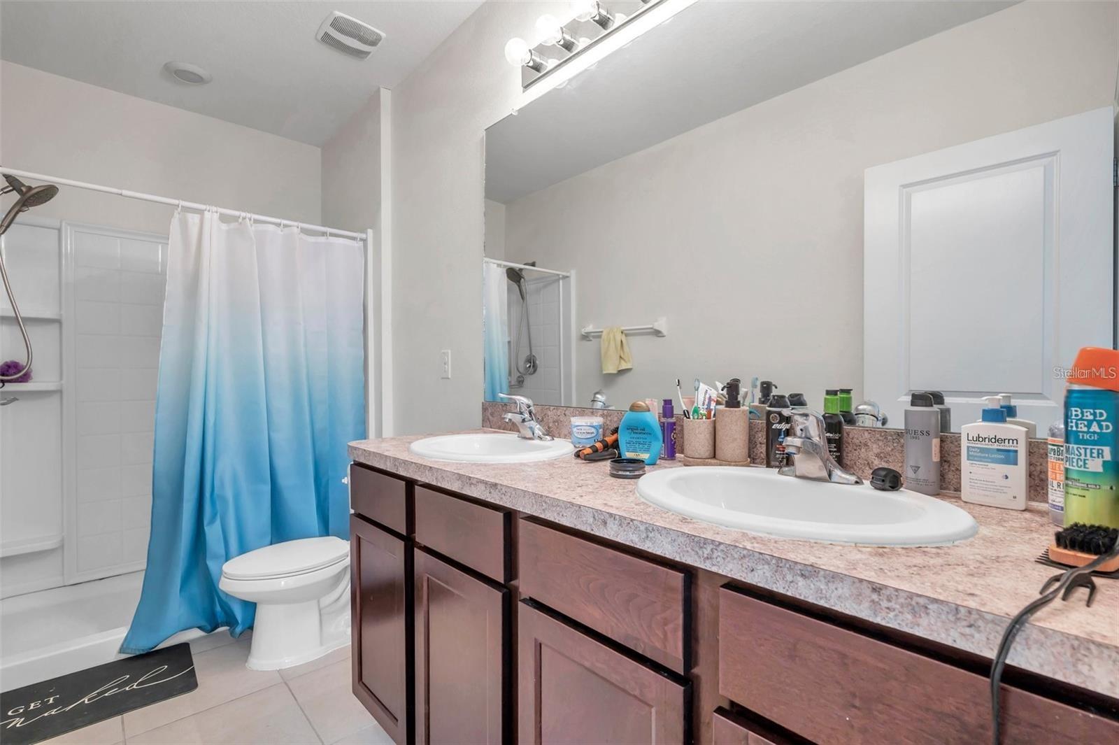 Image 31 of 54 For 3828 Vignoble Lane
