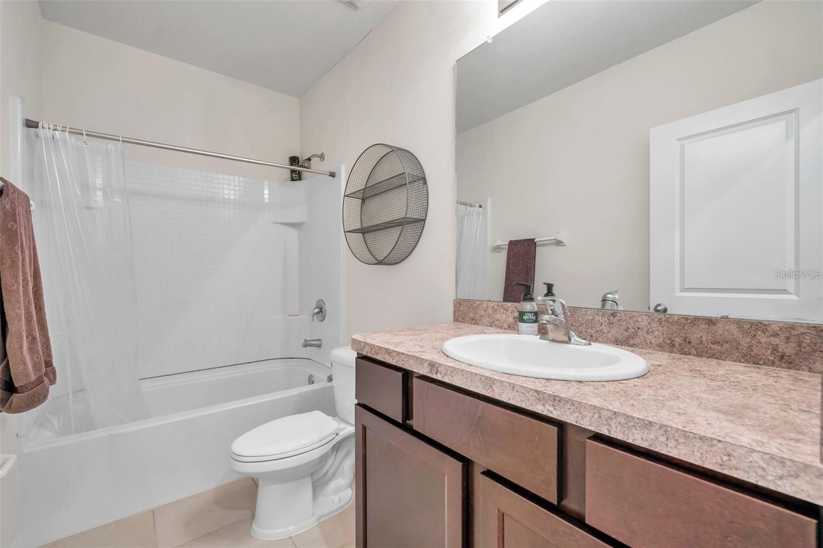 Image 40 of 54 For 3828 Vignoble Lane