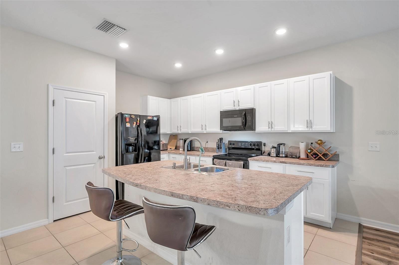 Image 9 of 54 For 3828 Vignoble Lane