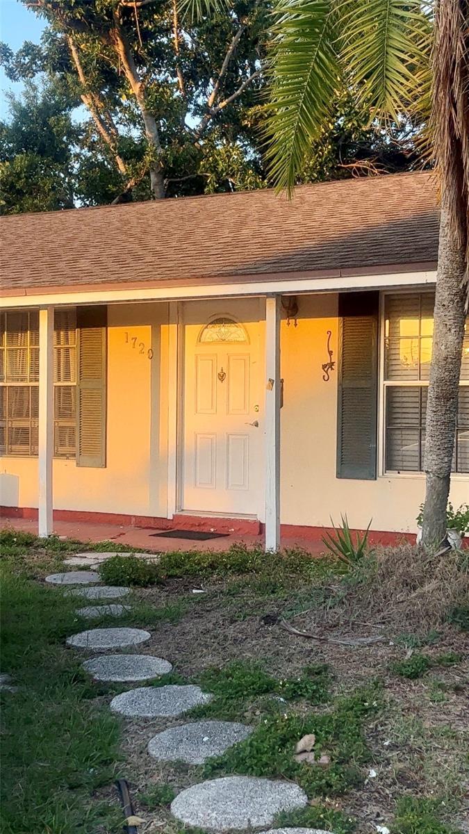 Listing Details for 1720 Chrysler Avenue, SARASOTA, FL 34234