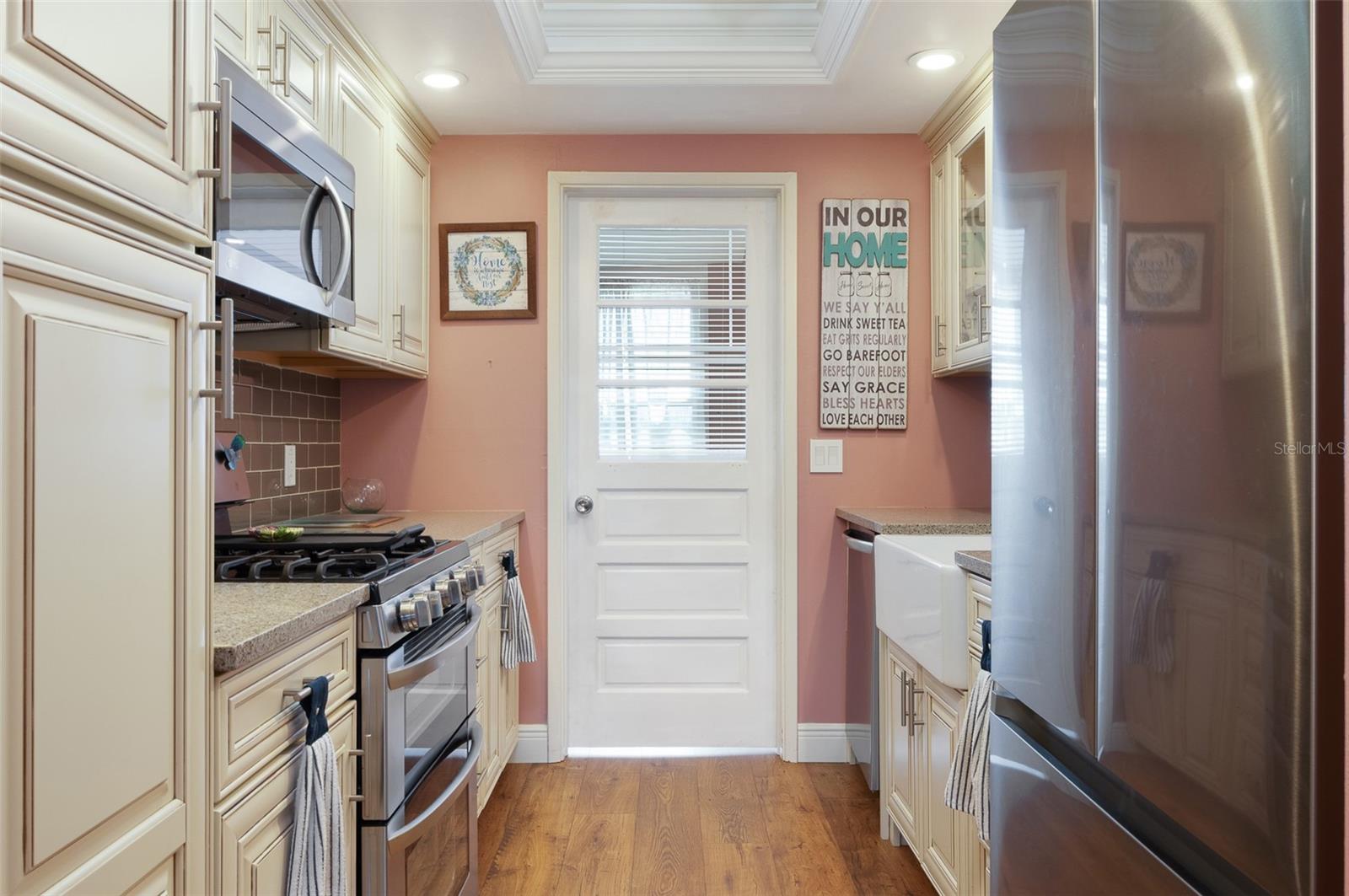 Image 14 of 43 For 6015 19th Street N 311