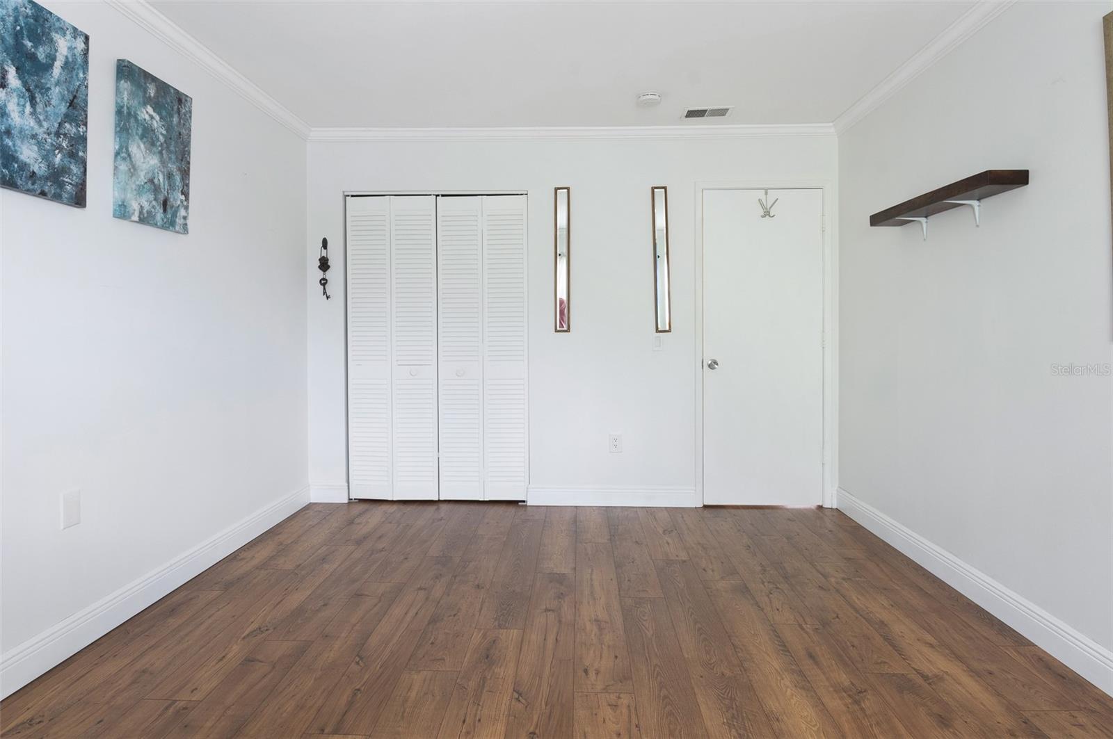 Image 26 of 43 For 6015 19th Street N 311