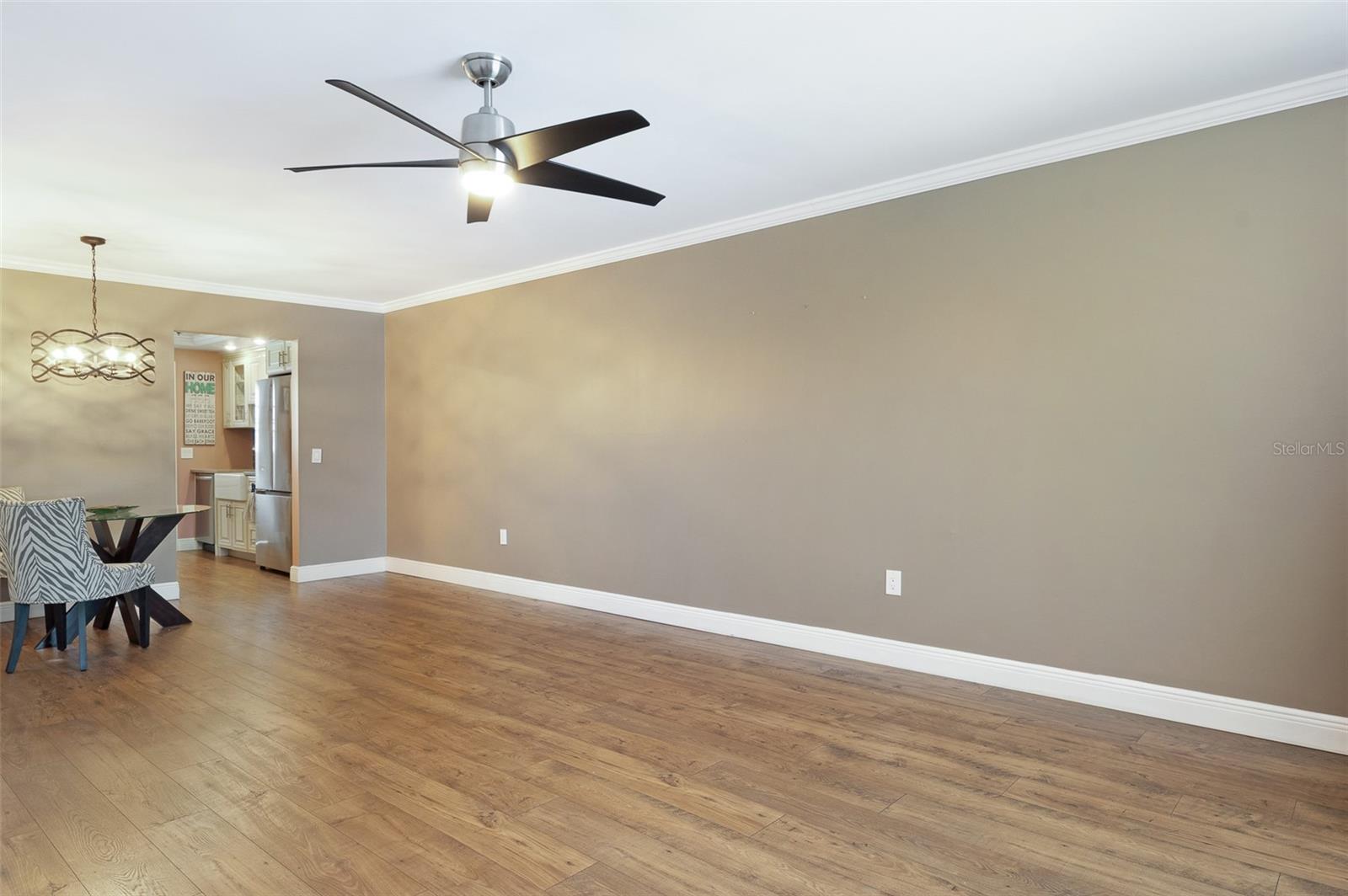 Image 7 of 43 For 6015 19th Street N 311
