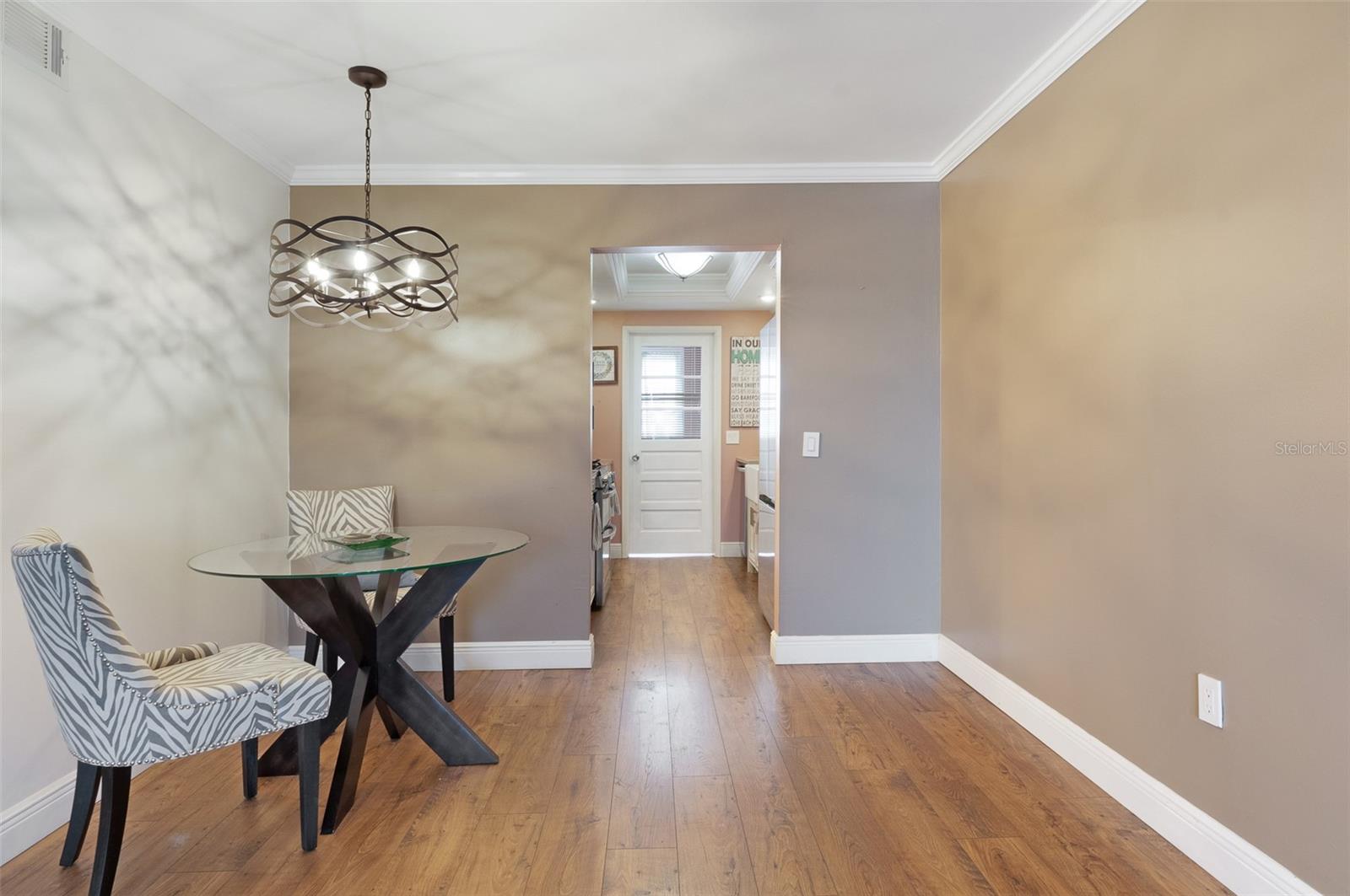 Image 8 of 43 For 6015 19th Street N 311