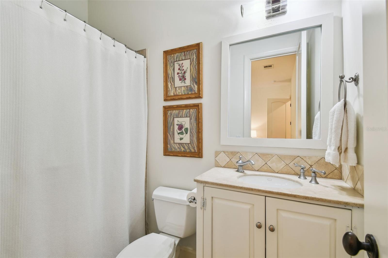 Image 27 of 48 For 4313 Beachway Drive
