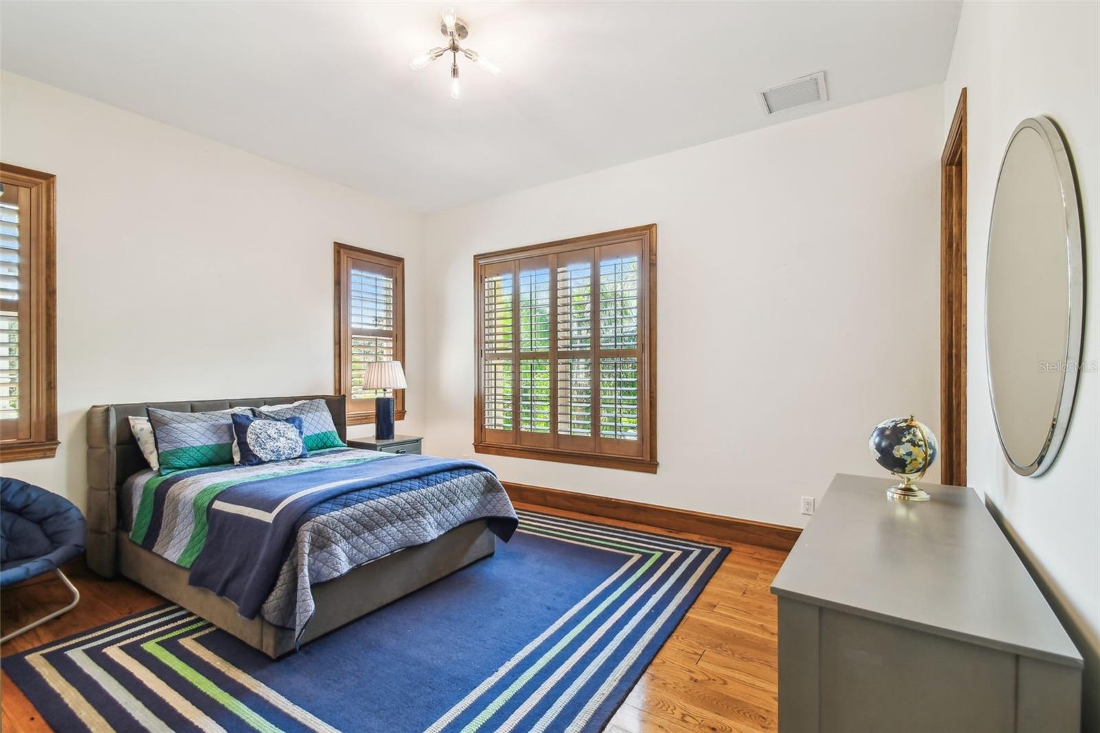 Image 31 of 48 For 4313 Beachway Drive