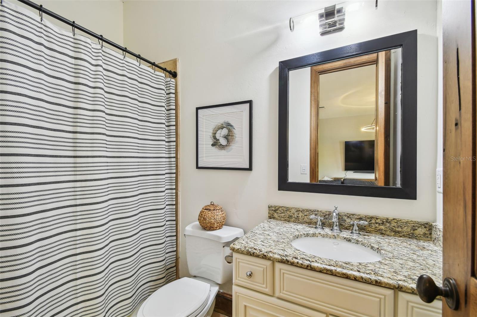 Image 36 of 48 For 4313 Beachway Drive