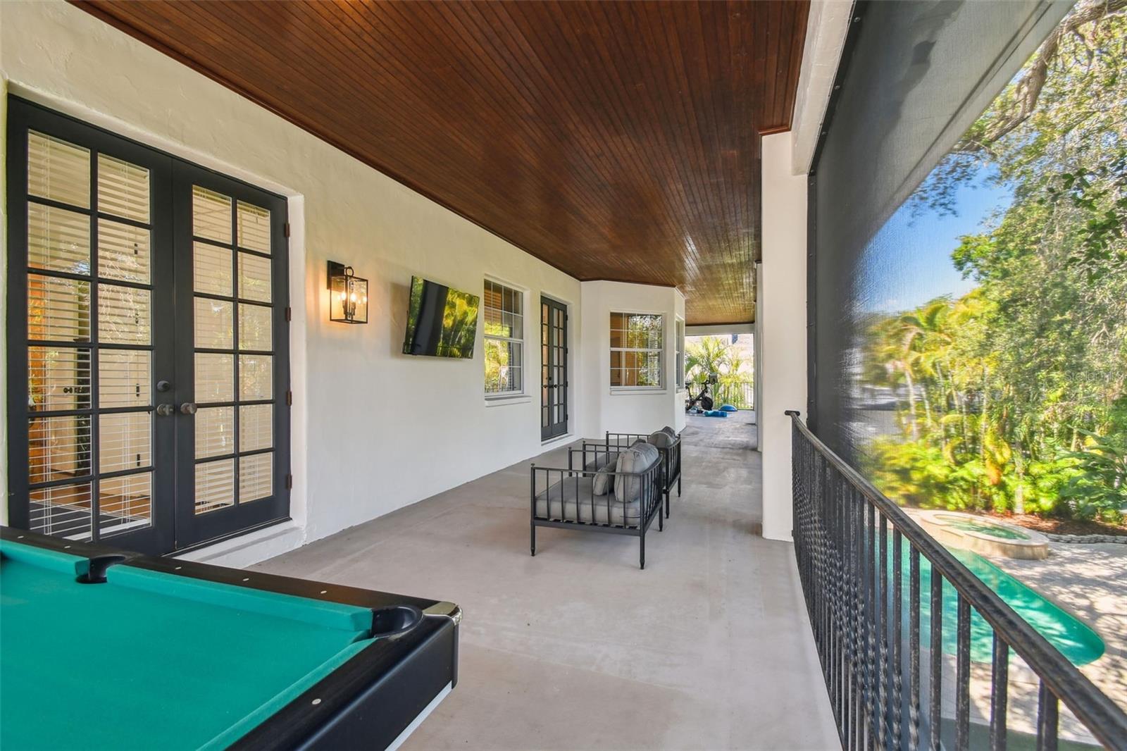 Image 39 of 48 For 4313 Beachway Drive