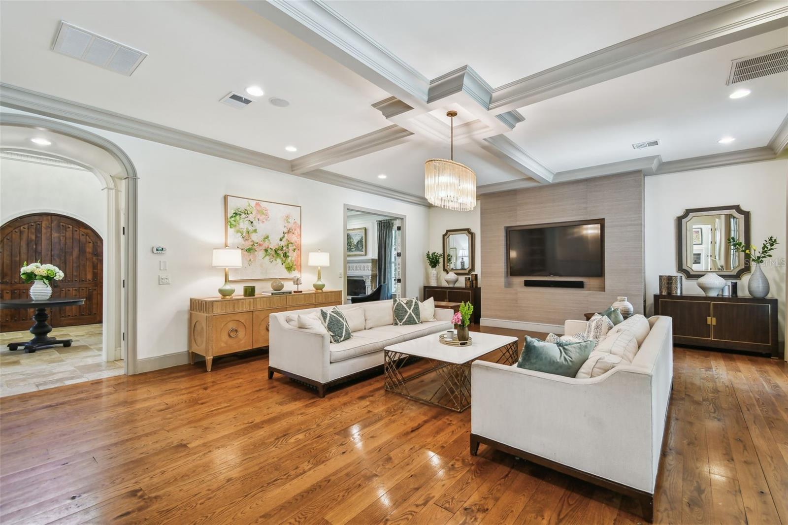 Image 8 of 48 For 4313 Beachway Drive