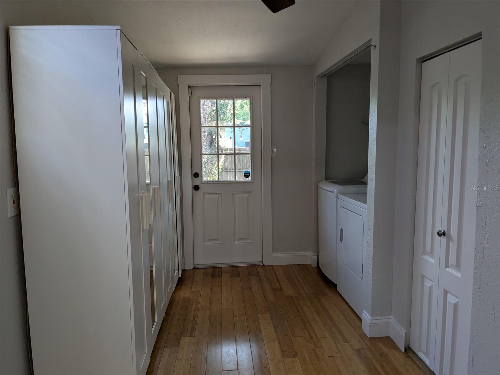 Image 14 of 20 For 801 Idlewild Avenue