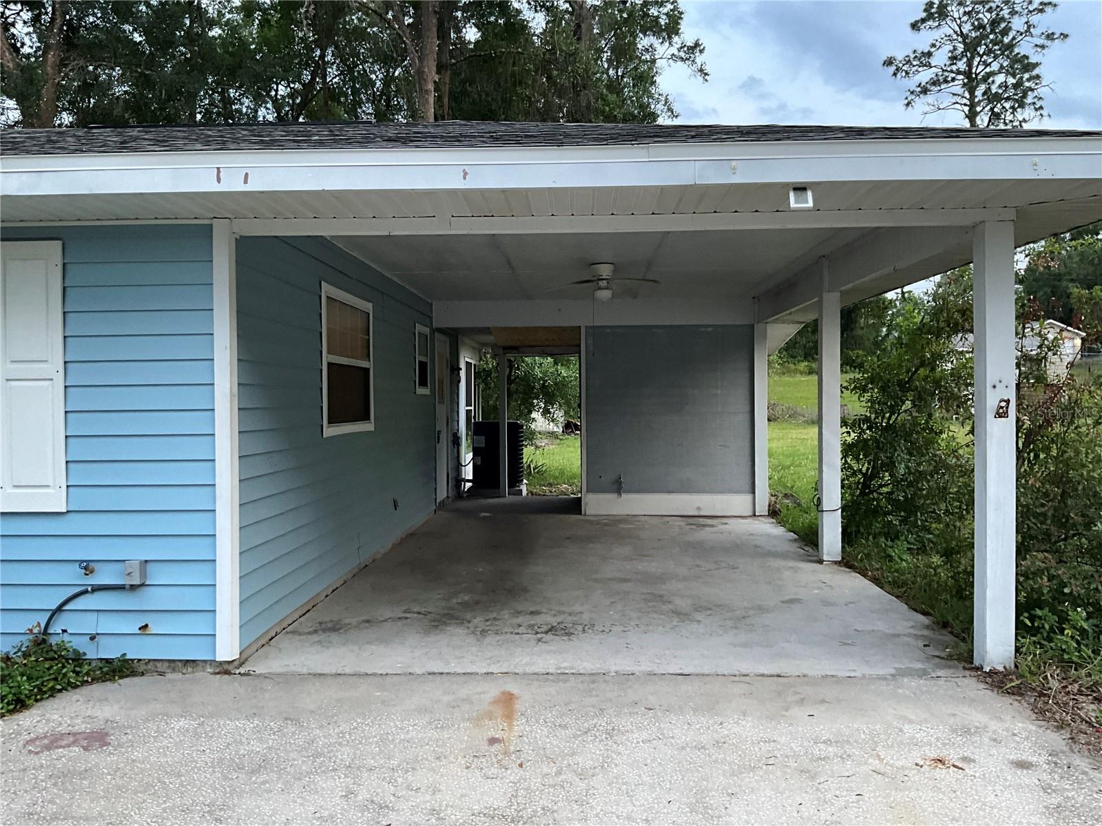 Image 4 of 17 For 6080 Seneca Street