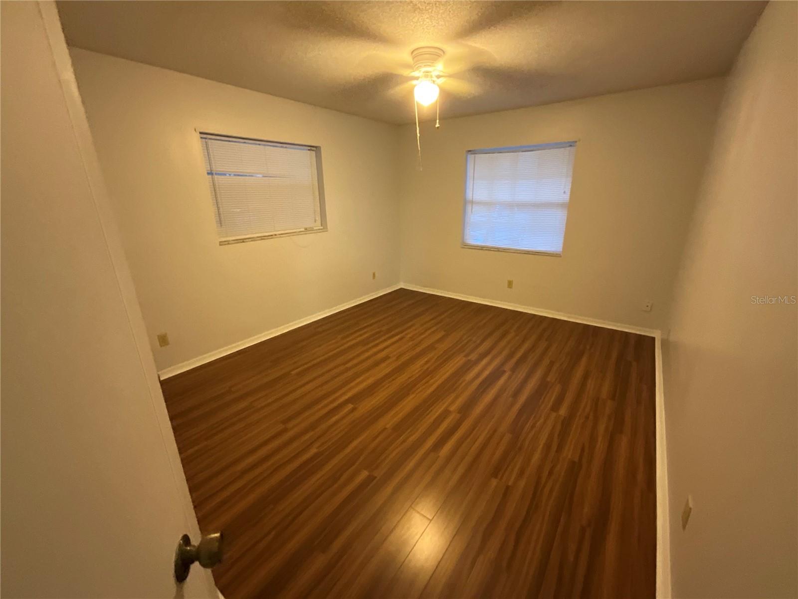 Image 6 of 17 For 6080 Seneca Street