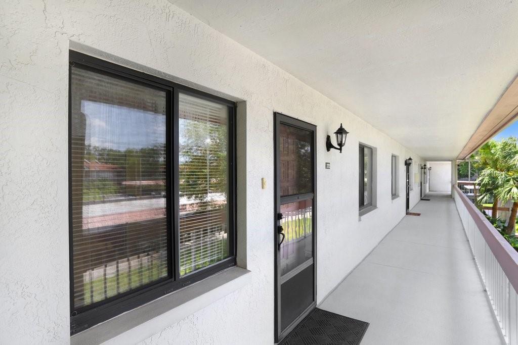 Details for 172 Lakeview Way 172, OLDSMAR, FL 34677