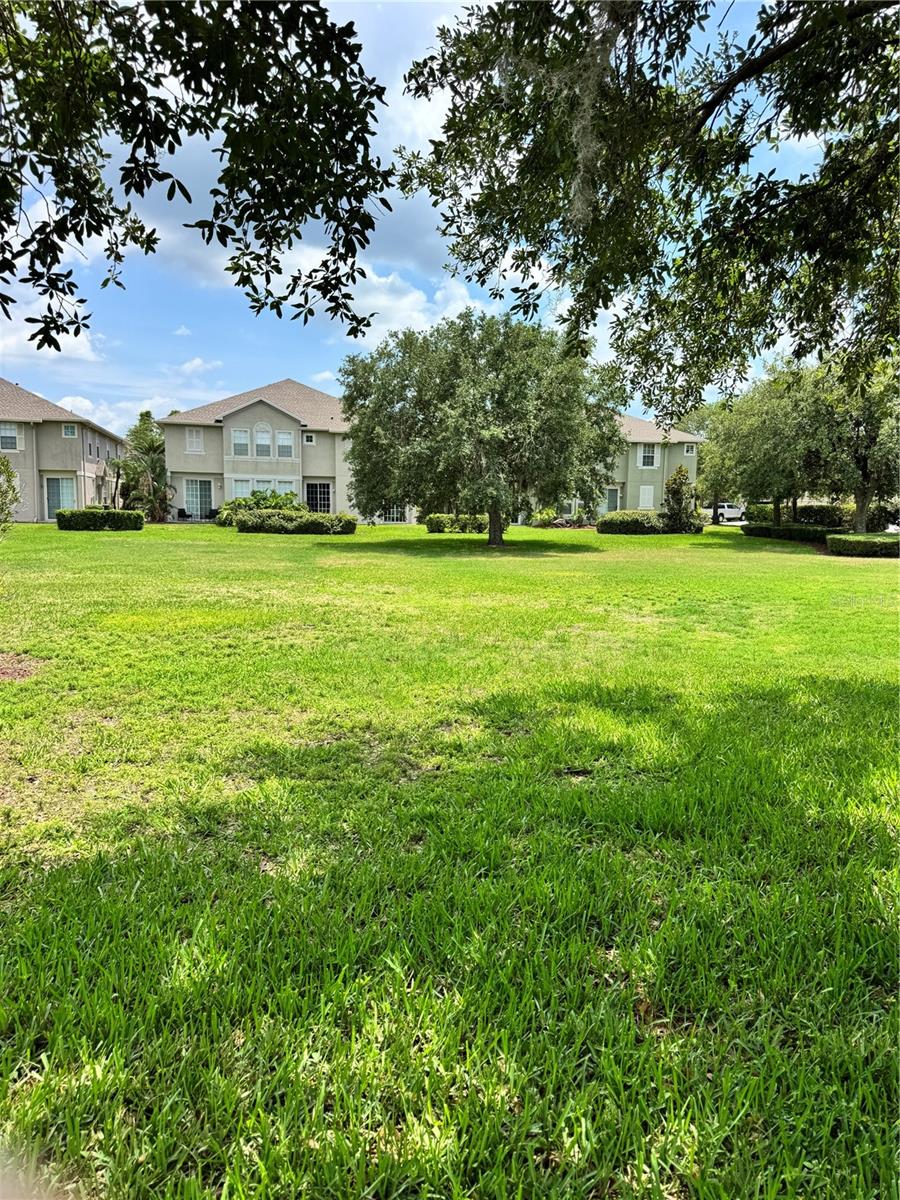 Listing photo id 13 for 27653 Pleasure Ride Loop