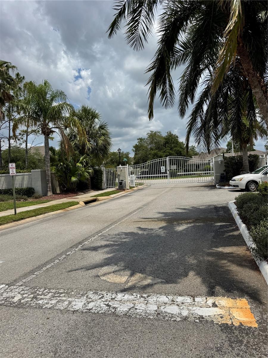 Listing photo id 15 for 27653 Pleasure Ride Loop