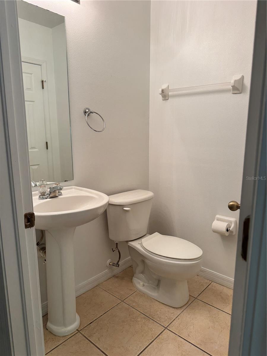 Listing photo id 4 for 27653 Pleasure Ride Loop