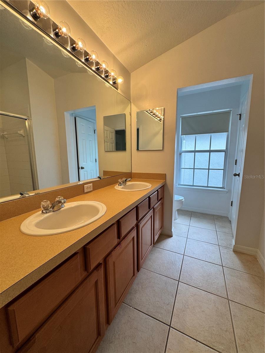 Listing photo id 7 for 27653 Pleasure Ride Loop