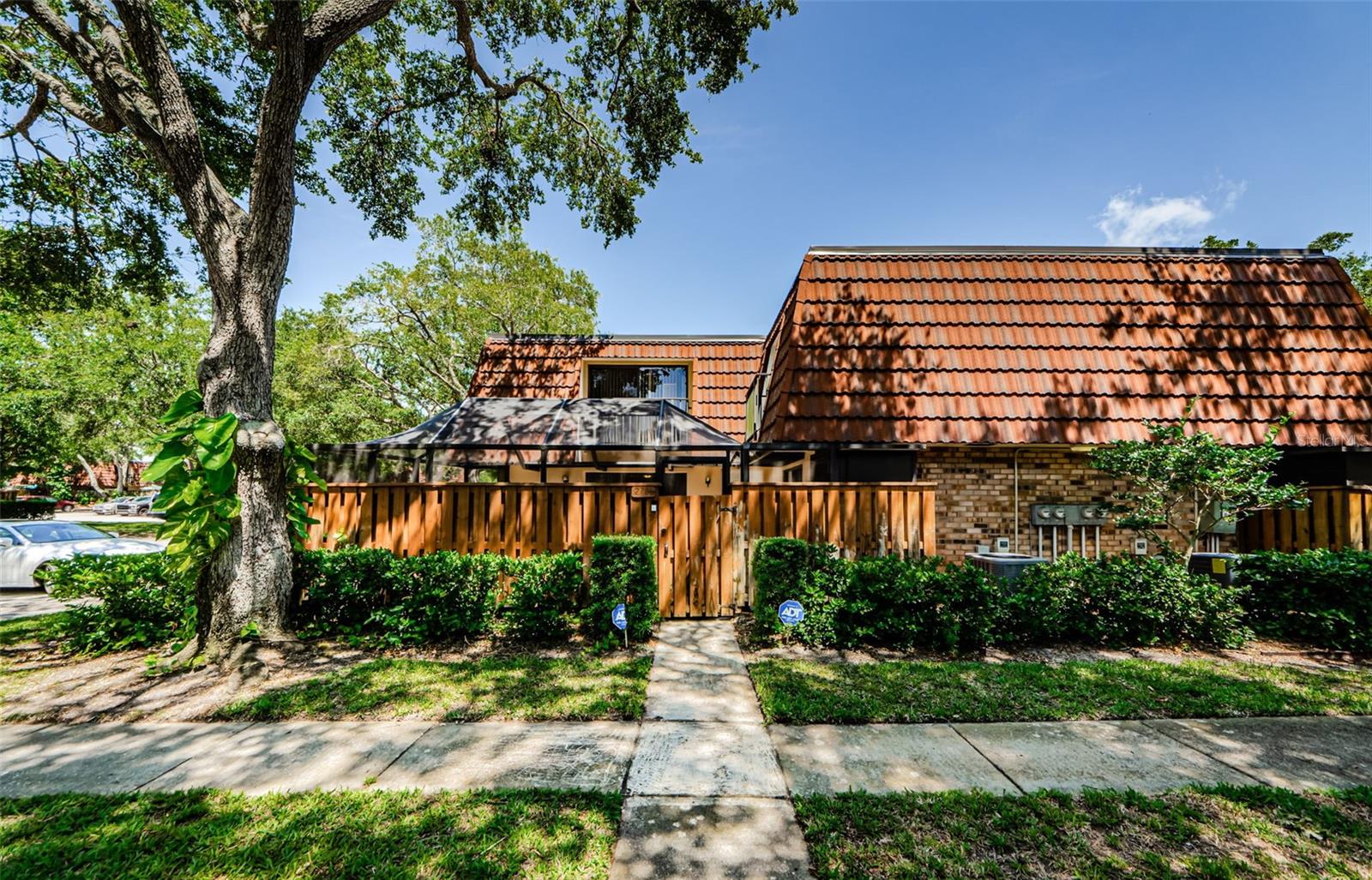 Details for 2706 11th Court, PALM HARBOR, FL 34684
