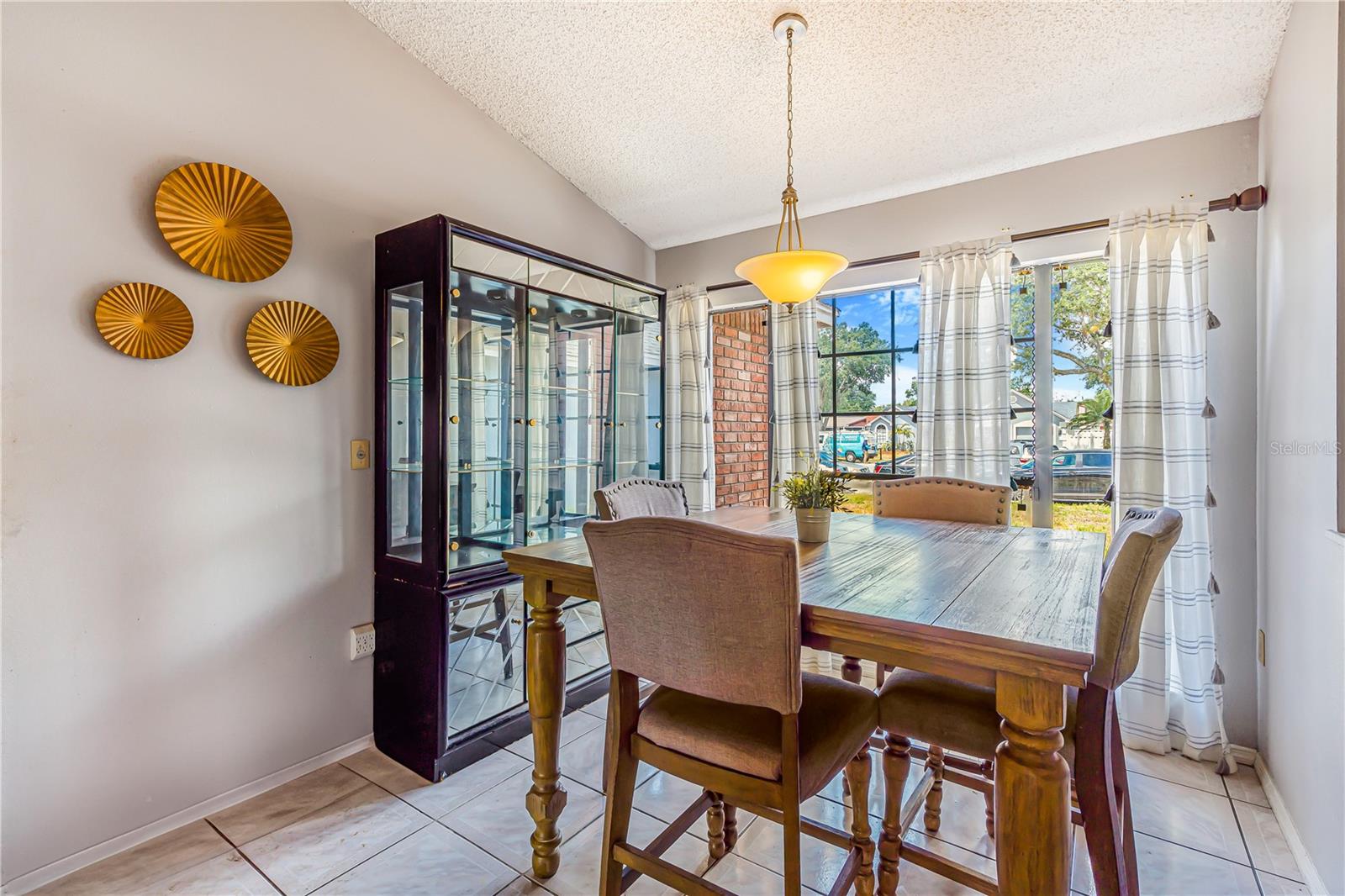 Image 6 of 14 For 1024 Dockside Drive