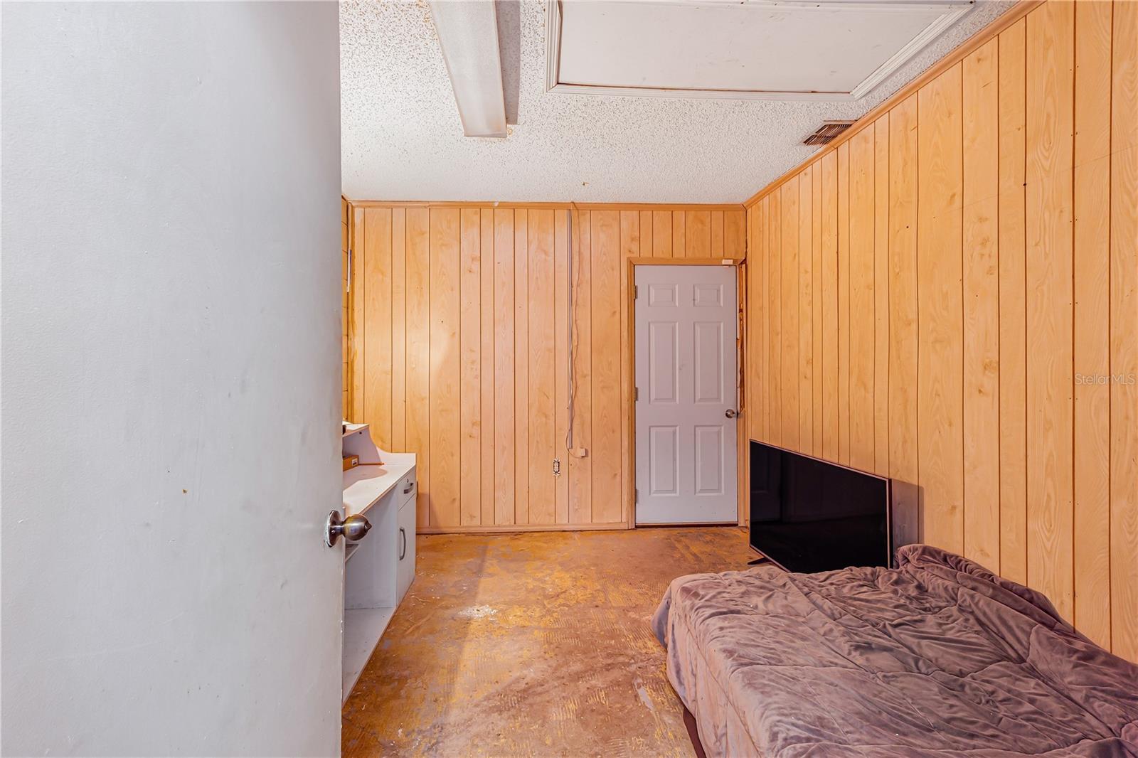 Image 9 of 14 For 1024 Dockside Drive