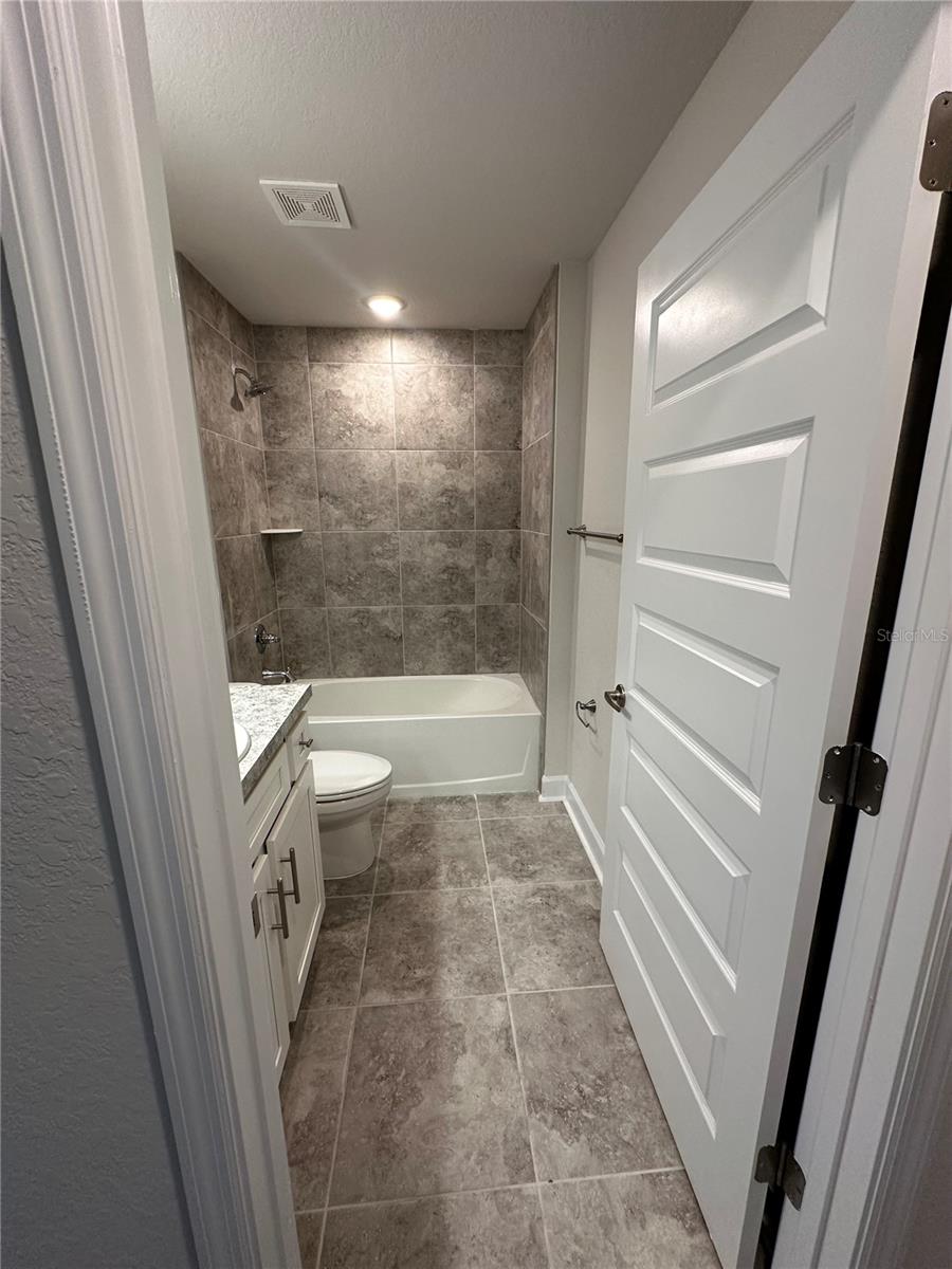 Image 10 of 30 For 1265 Groveland Lane
