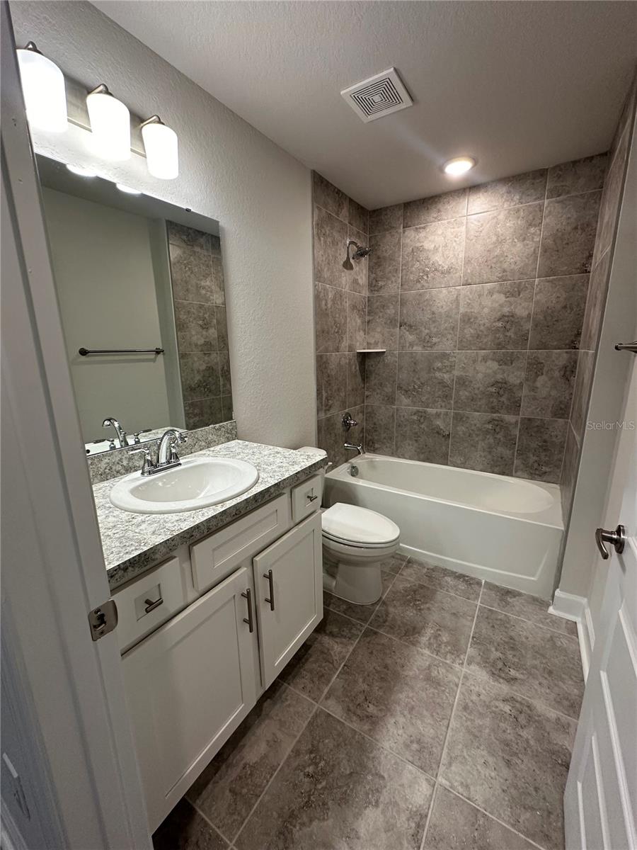 Image 13 of 30 For 1265 Groveland Lane