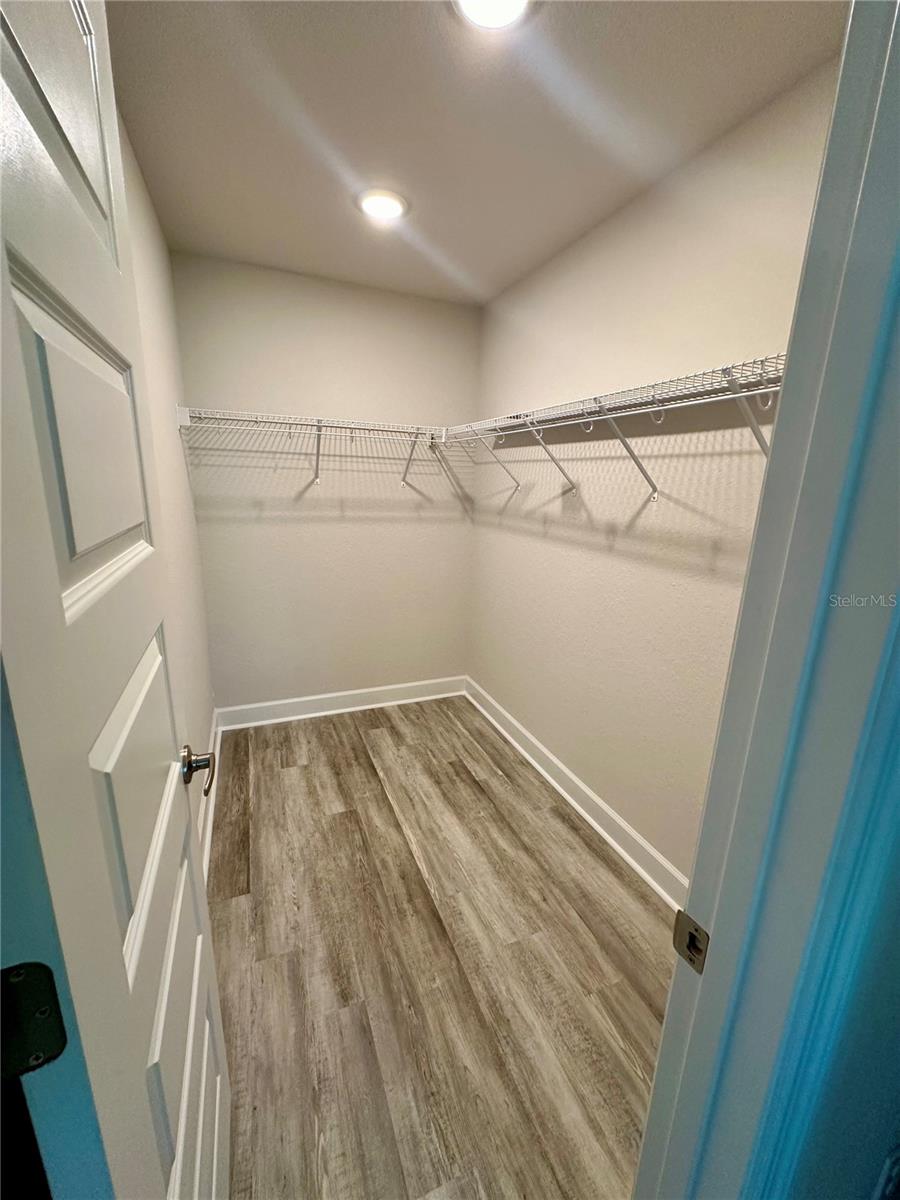 Image 15 of 31 For 1259 Groveland Lane