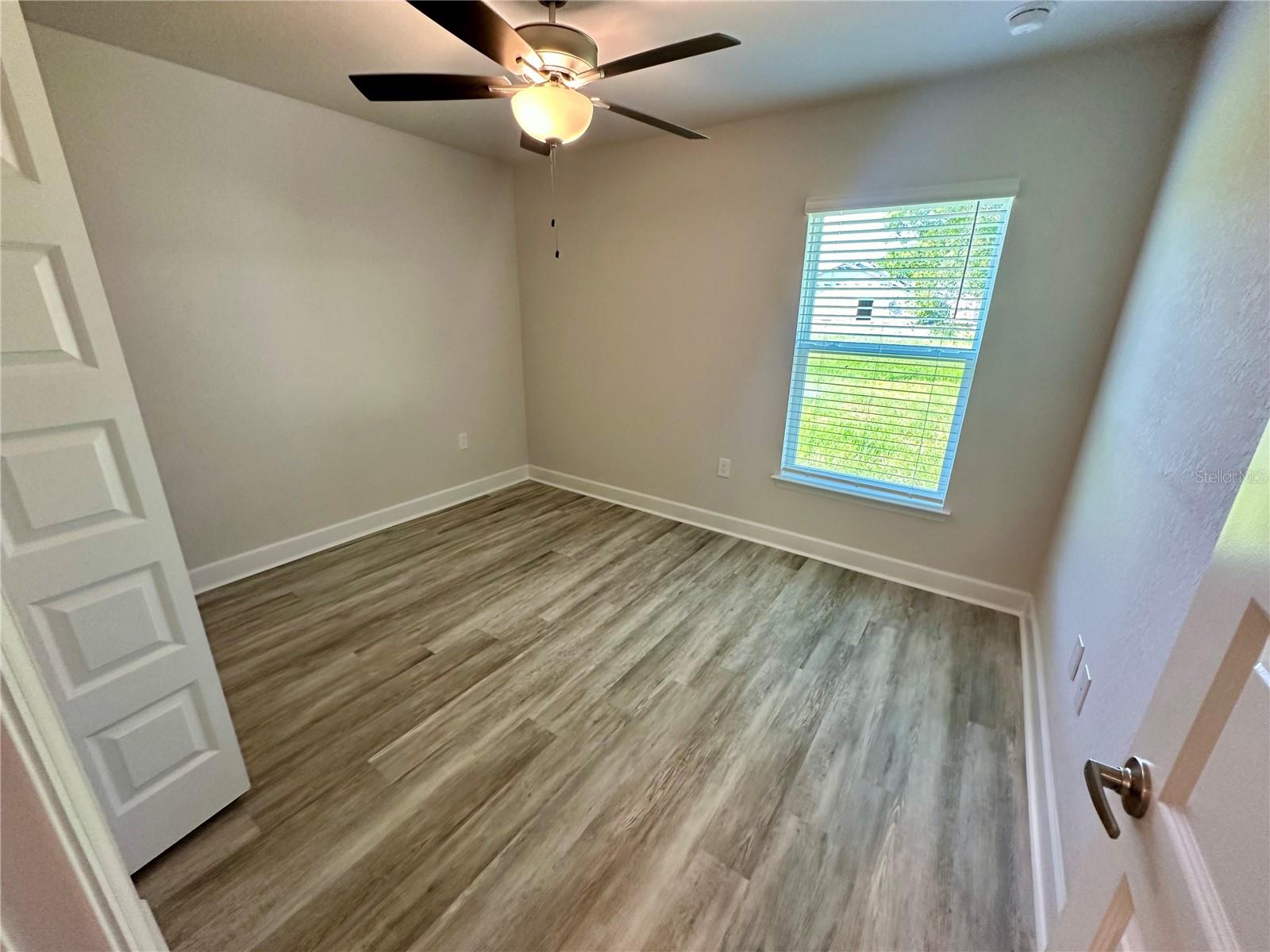 Image 8 of 31 For 1259 Groveland Lane