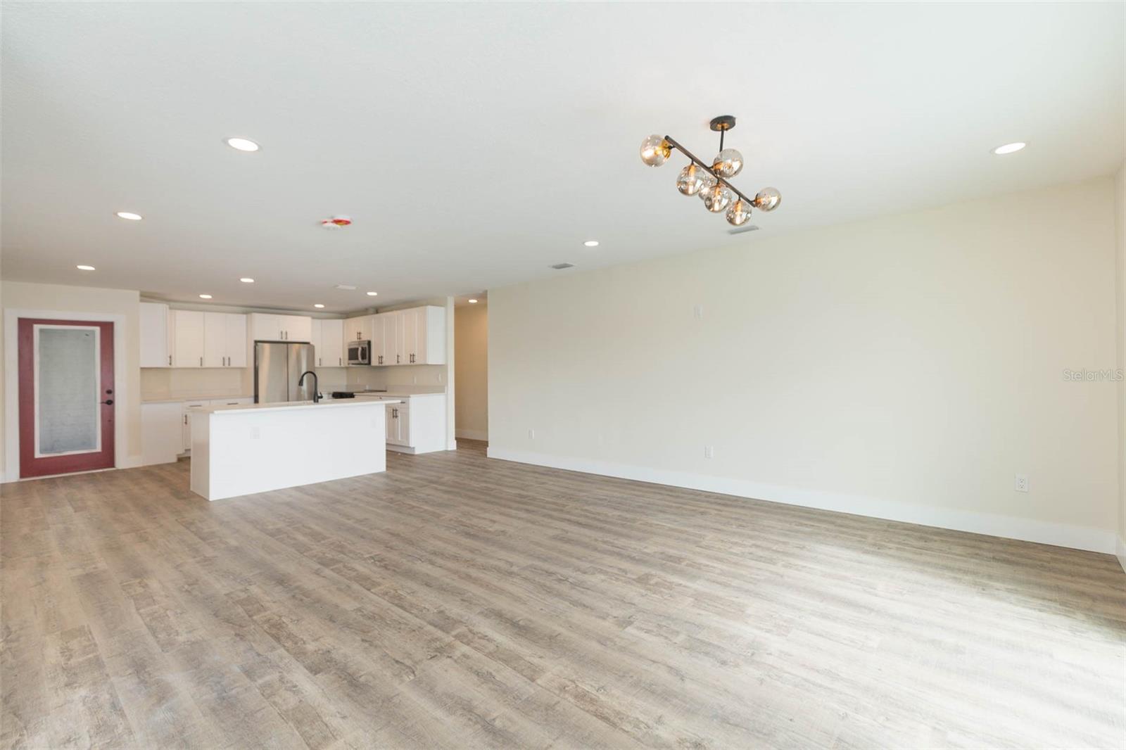 Image 10 of 34 For 12910 Longcrest Drive