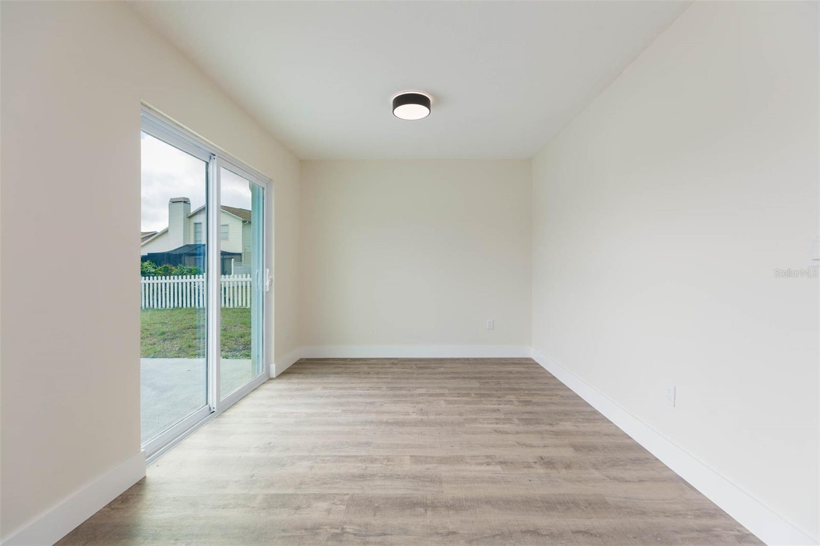 Image 12 of 34 For 12910 Longcrest Drive
