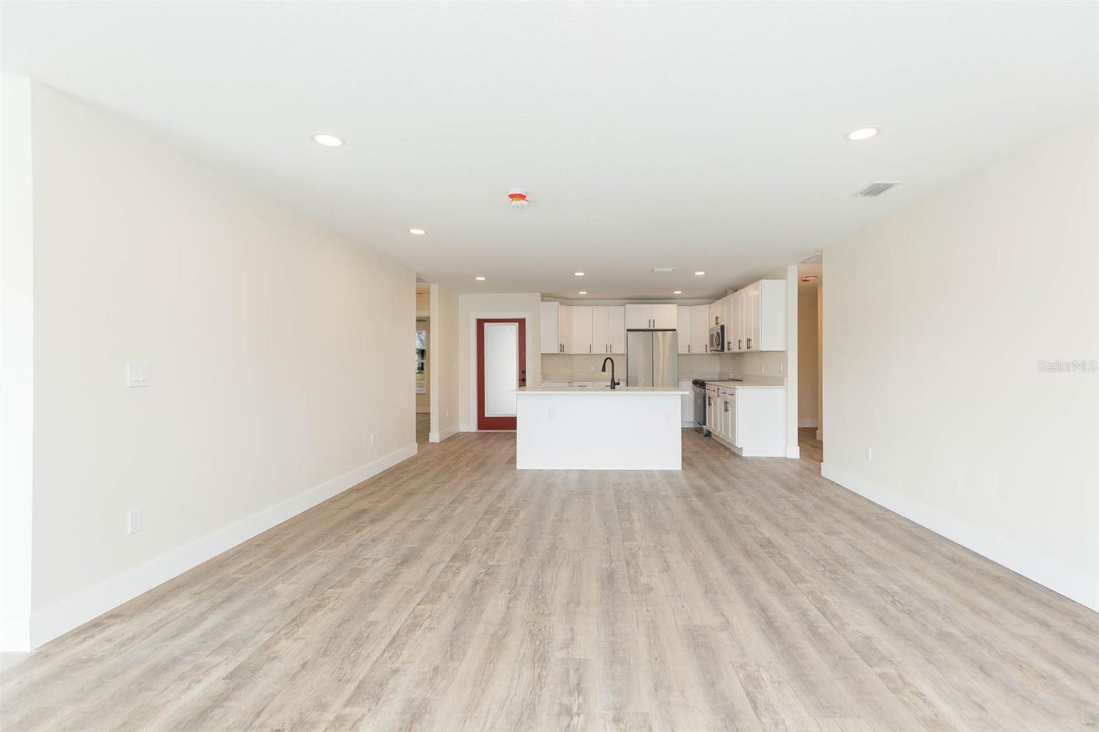 Image 9 of 34 For 12910 Longcrest Drive