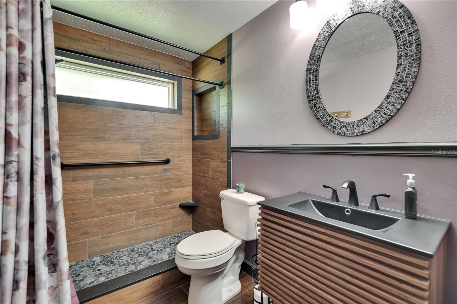 Image 32 of 61 For 1801 Sagebrush Road