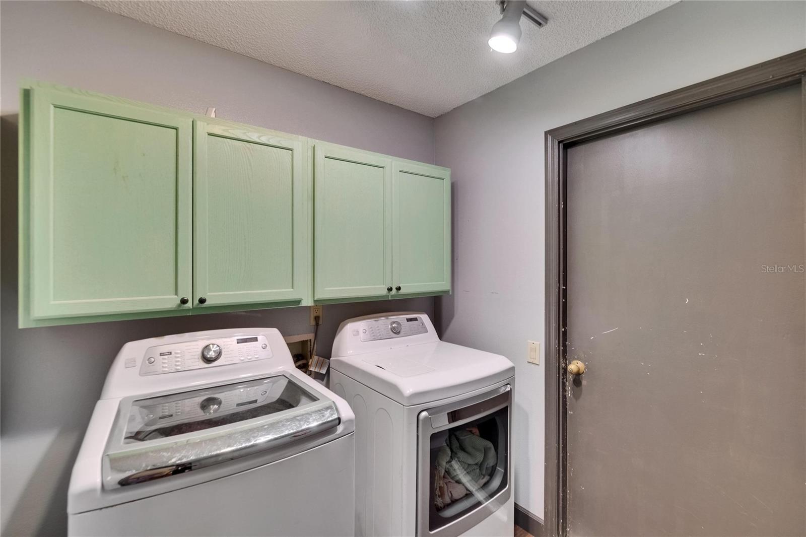 Image 34 of 61 For 1801 Sagebrush Road