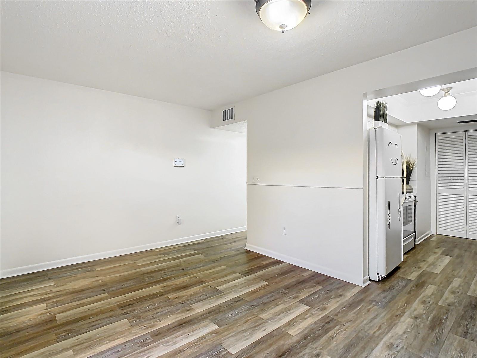 Image 12 of 51 For 4405 Vieux Carre Circle 4405