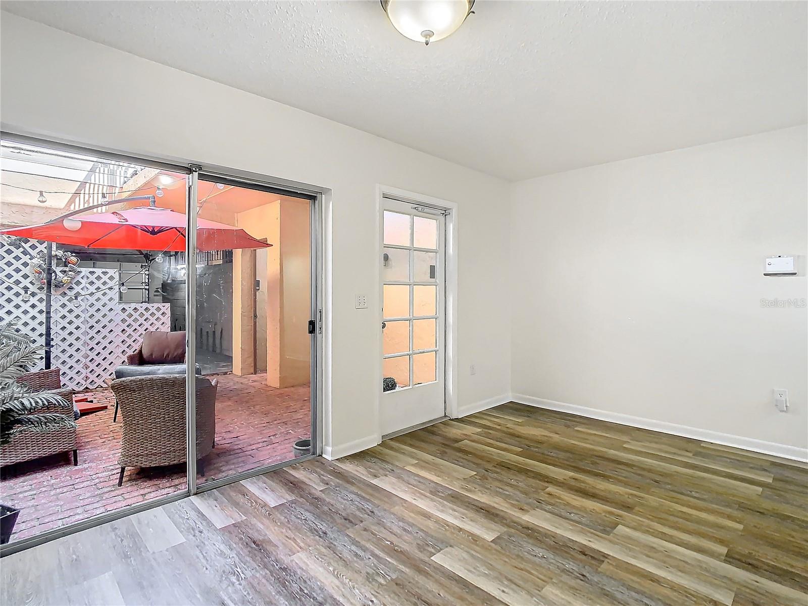 Image 13 of 51 For 4405 Vieux Carre Circle 4405