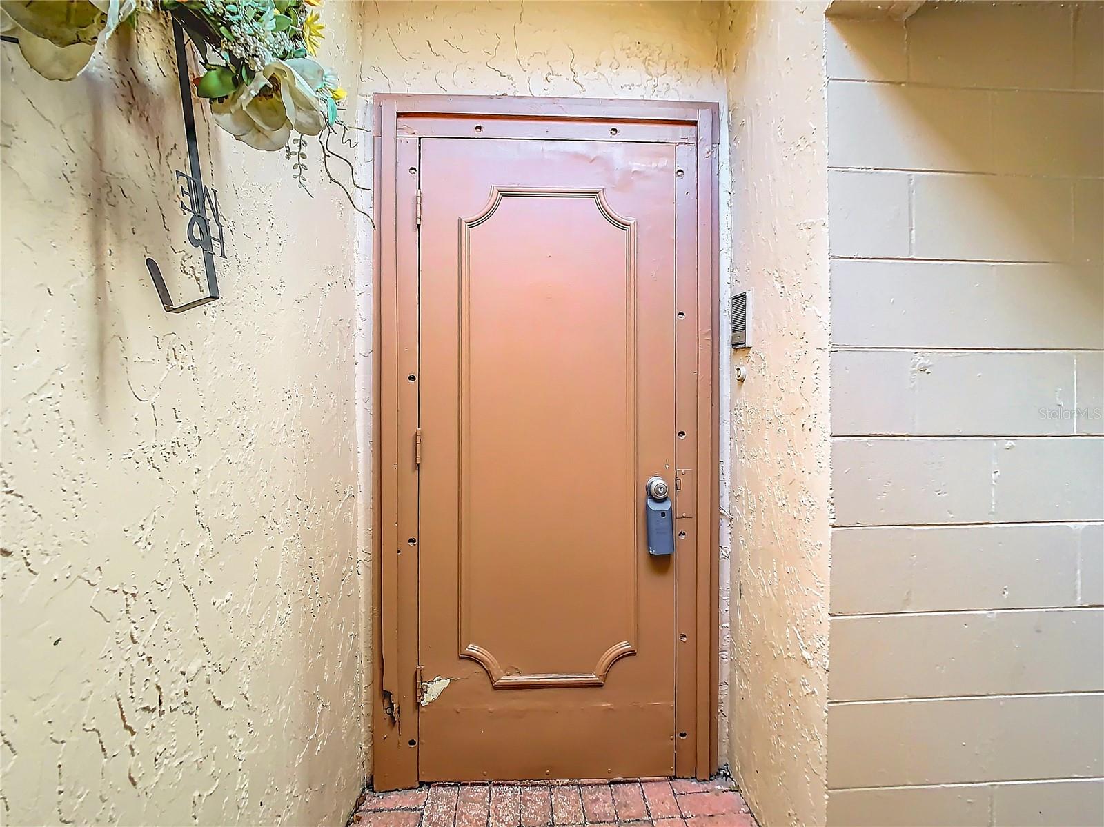 Image 5 of 51 For 4405 Vieux Carre Circle 4405