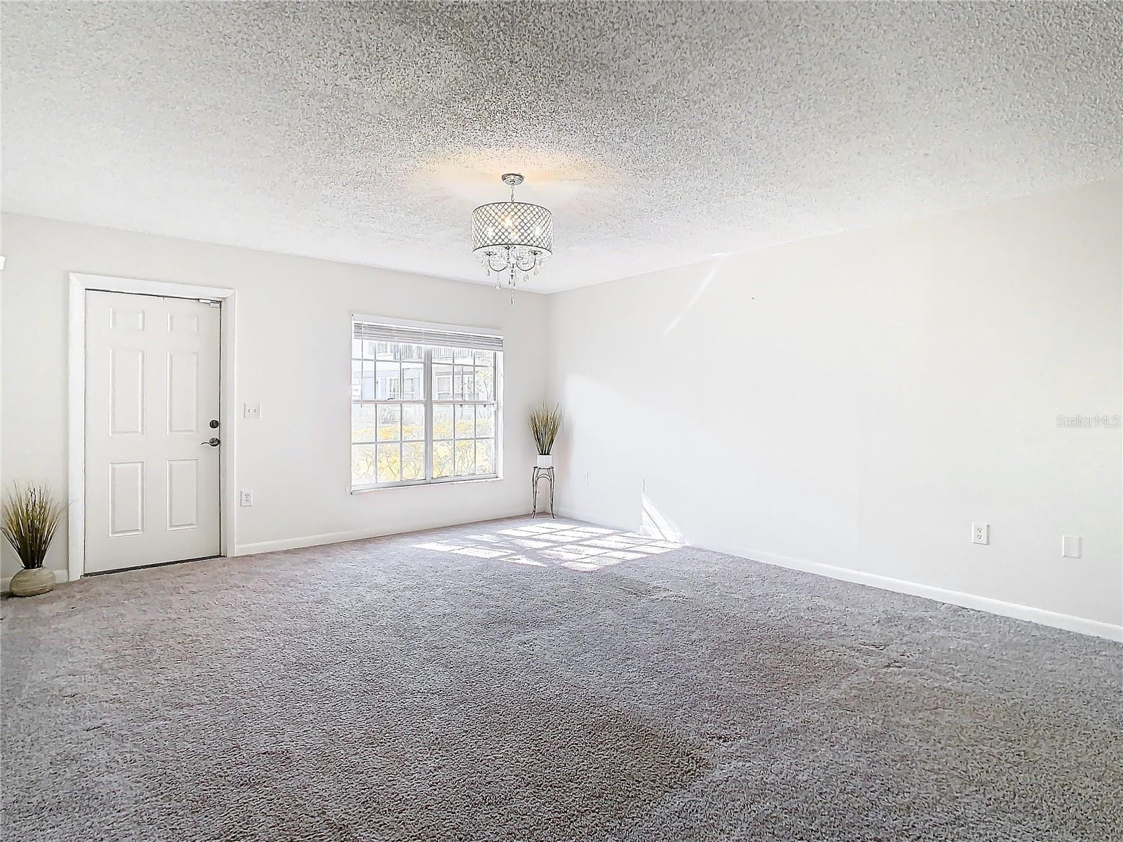 Image 8 of 51 For 4405 Vieux Carre Circle 4405