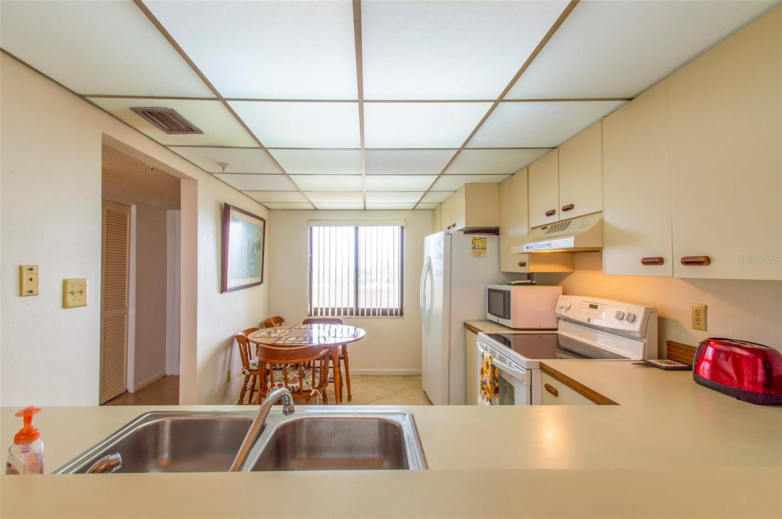 Image 15 of 41 For 14950 Gulf Boulevard 603