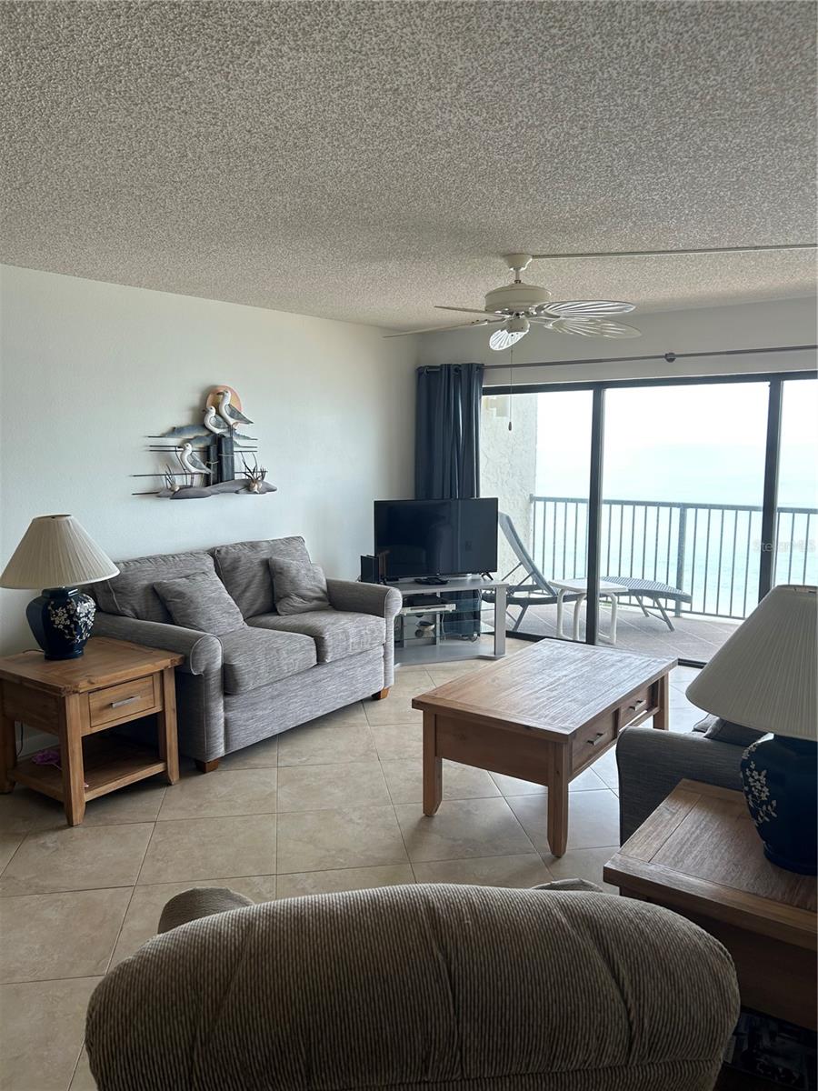 Image 16 of 41 For 14950 Gulf Boulevard 603