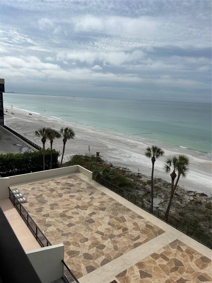 Image 30 of 41 For 14950 Gulf Boulevard 603