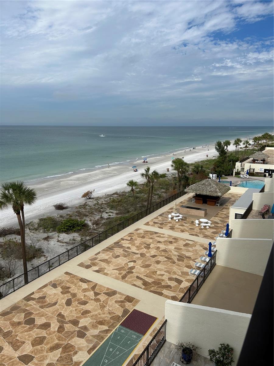Image 31 of 41 For 14950 Gulf Boulevard 603