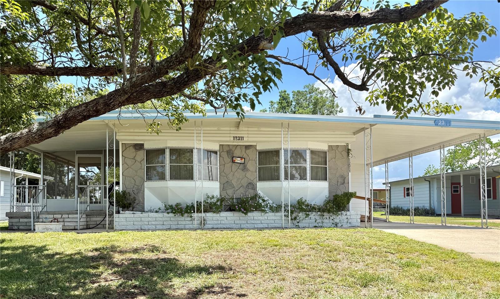 Image 2 of 19 For 12311 Thomason Street