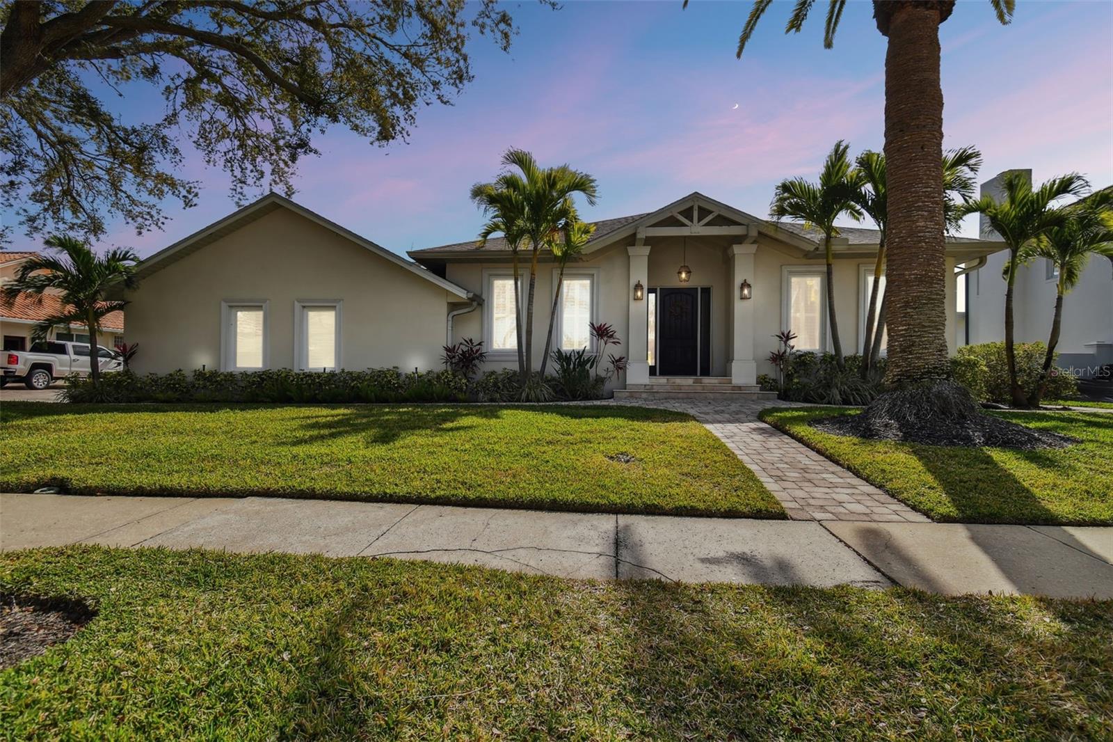 Details for 7109 Pelican Island Drive, TAMPA, FL 33634