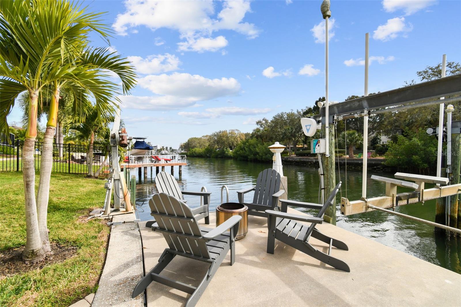 Image 16 of 99 For 7109 Pelican Island Drive