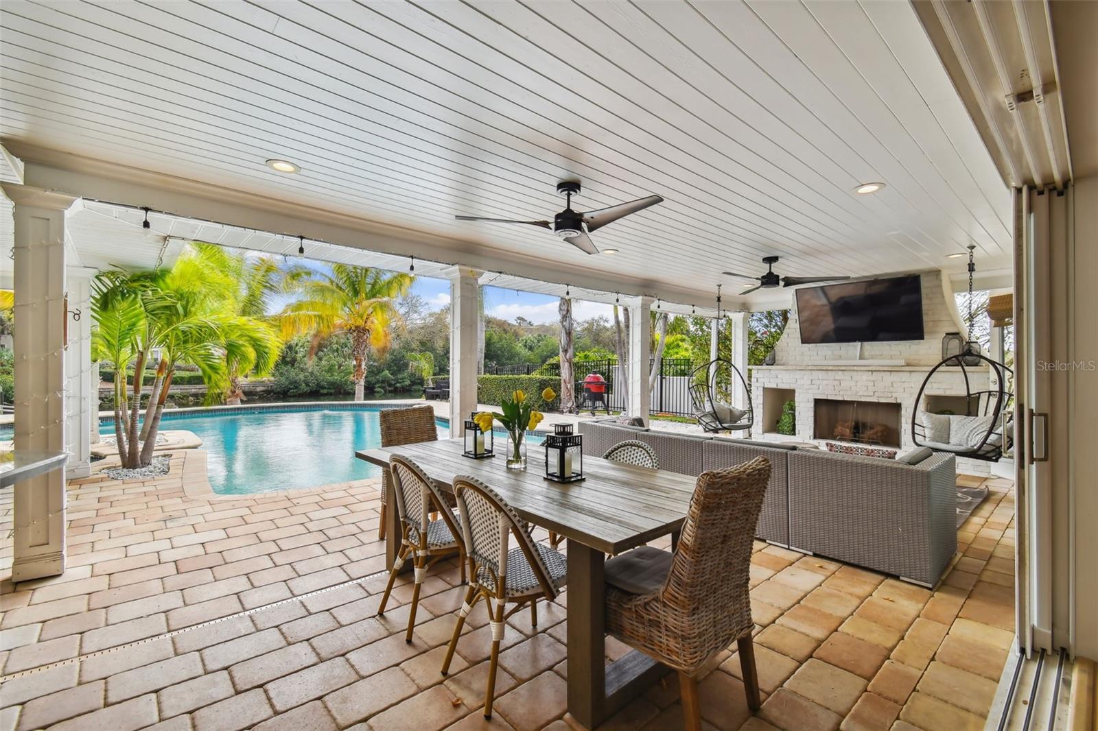 Image 24 of 99 For 7109 Pelican Island Drive