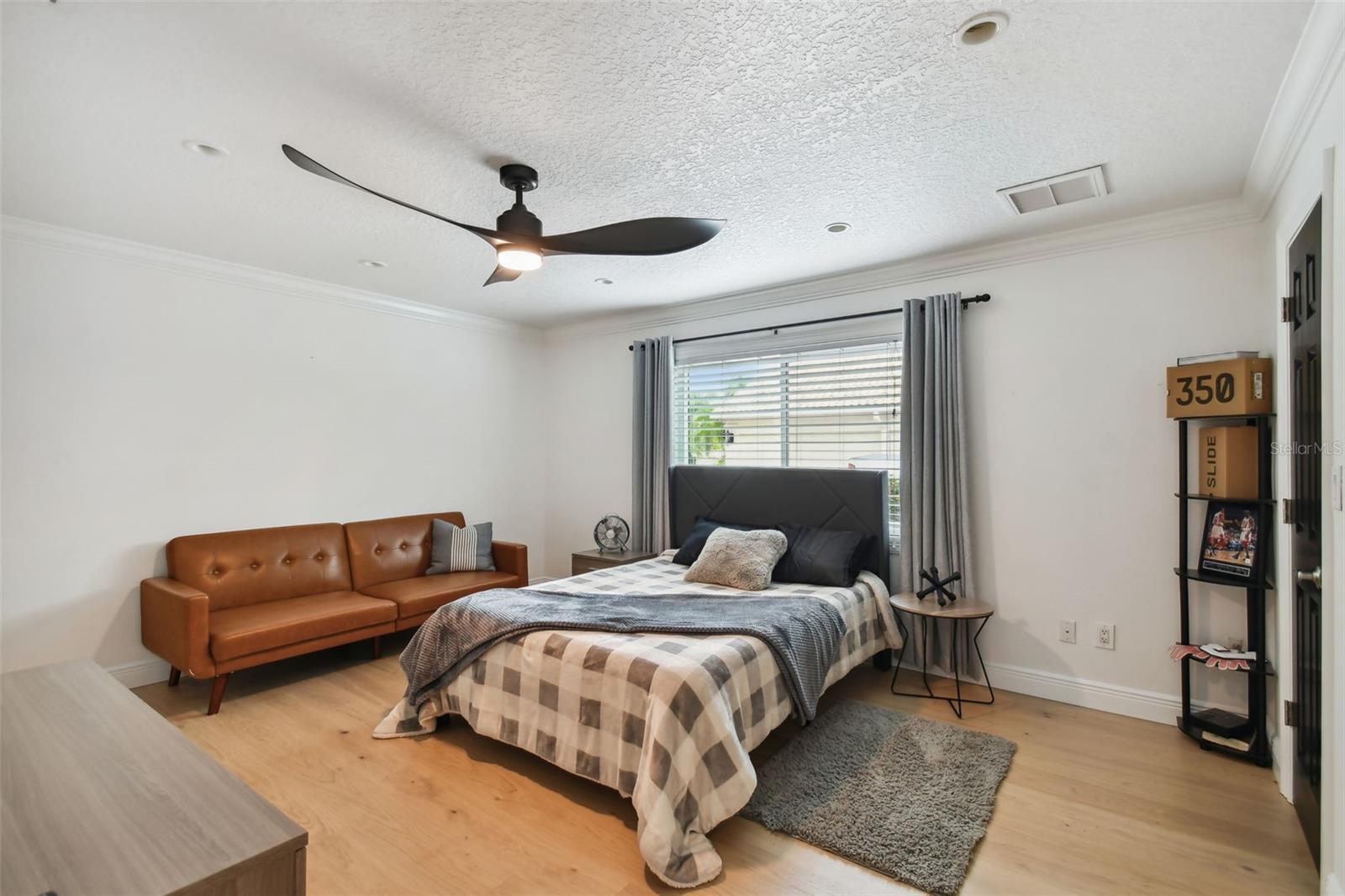 Image 53 of 99 For 7109 Pelican Island Drive