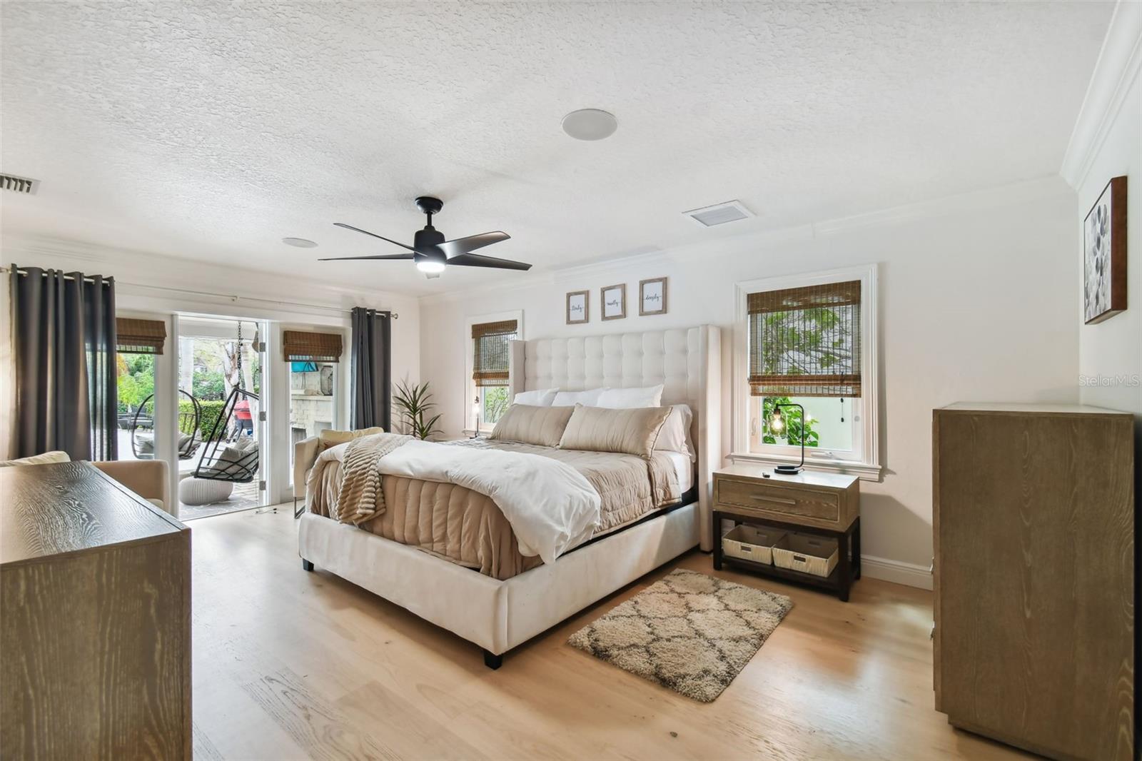 Image 58 of 99 For 7109 Pelican Island Drive