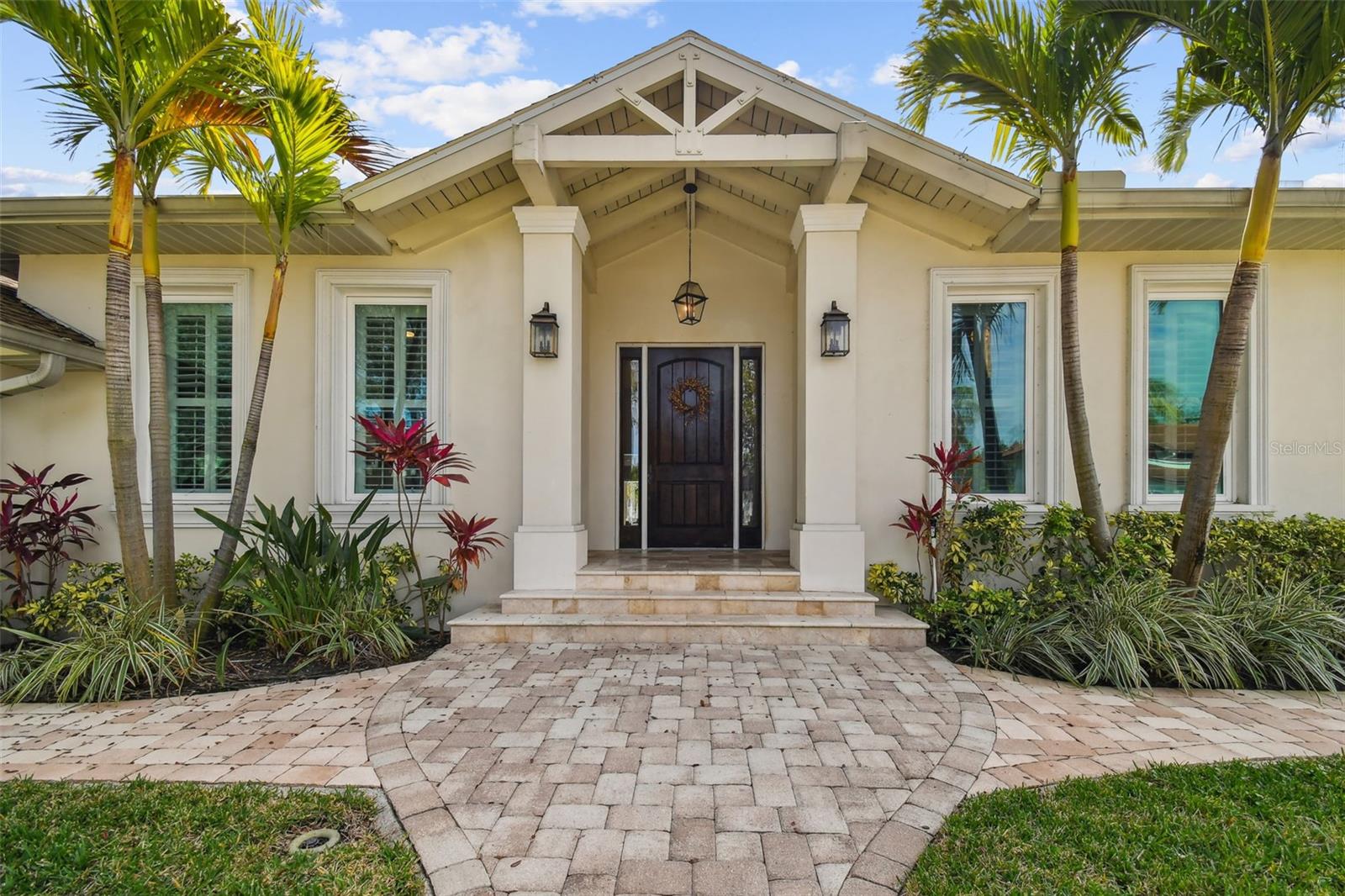 Image 6 of 99 For 7109 Pelican Island Drive