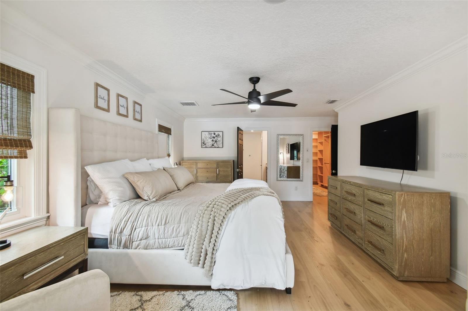 Image 62 of 99 For 7109 Pelican Island Drive